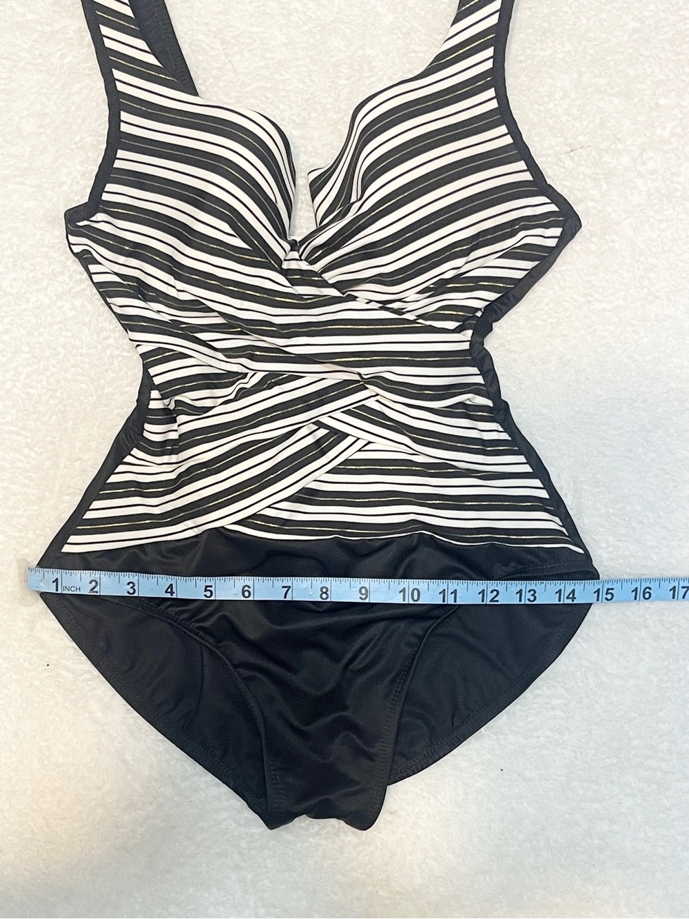 Miraclesuit Black & White Stripe Escape Slimming One Piece Swimsuit Size 10 - Picture 7 of 10